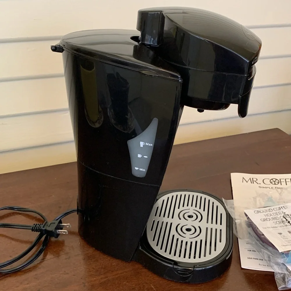 Mr. Coffee Simple Brew Single Serve Coffeemaker/adjustable brew head height